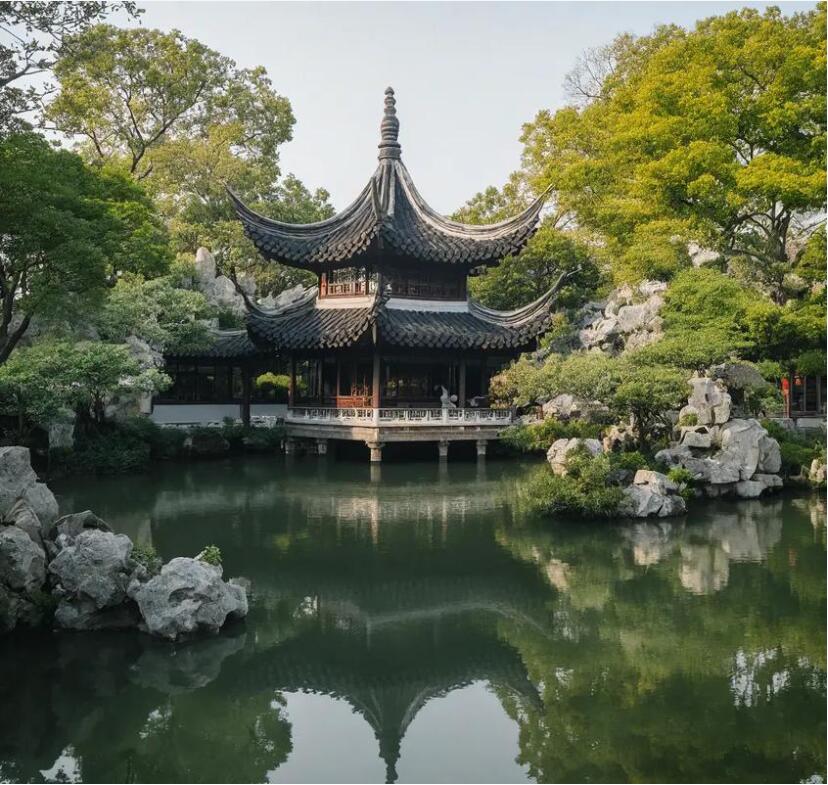 泰安泰山平庸餐饮有限公司